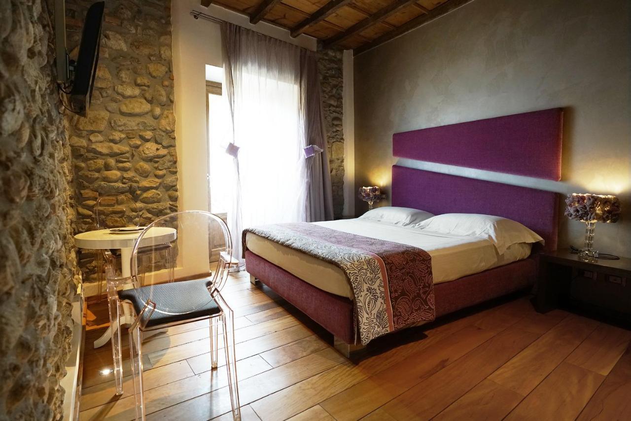 Il Portico - 1711 Luxury Guest House Arlate Eksteriør bilde