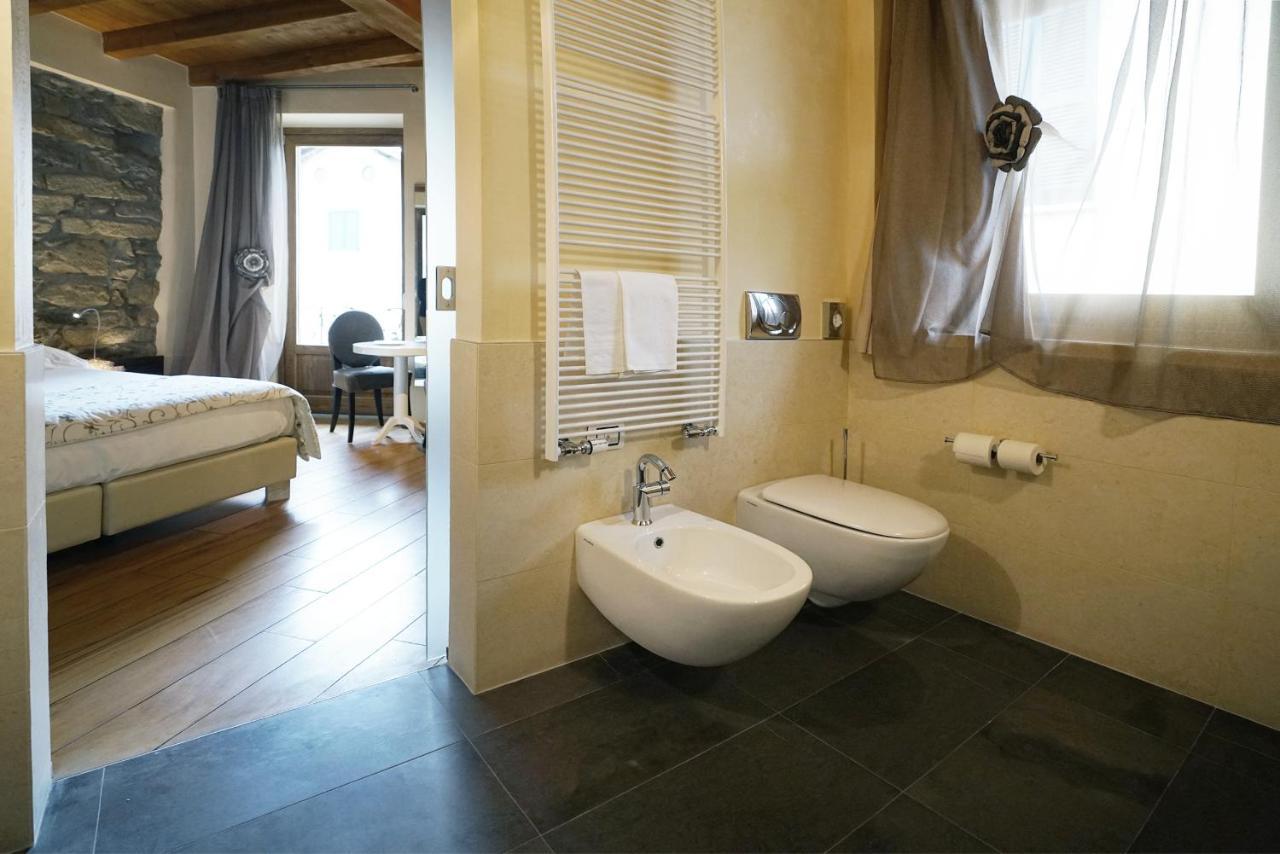 Il Portico - 1711 Luxury Guest House Arlate Eksteriør bilde